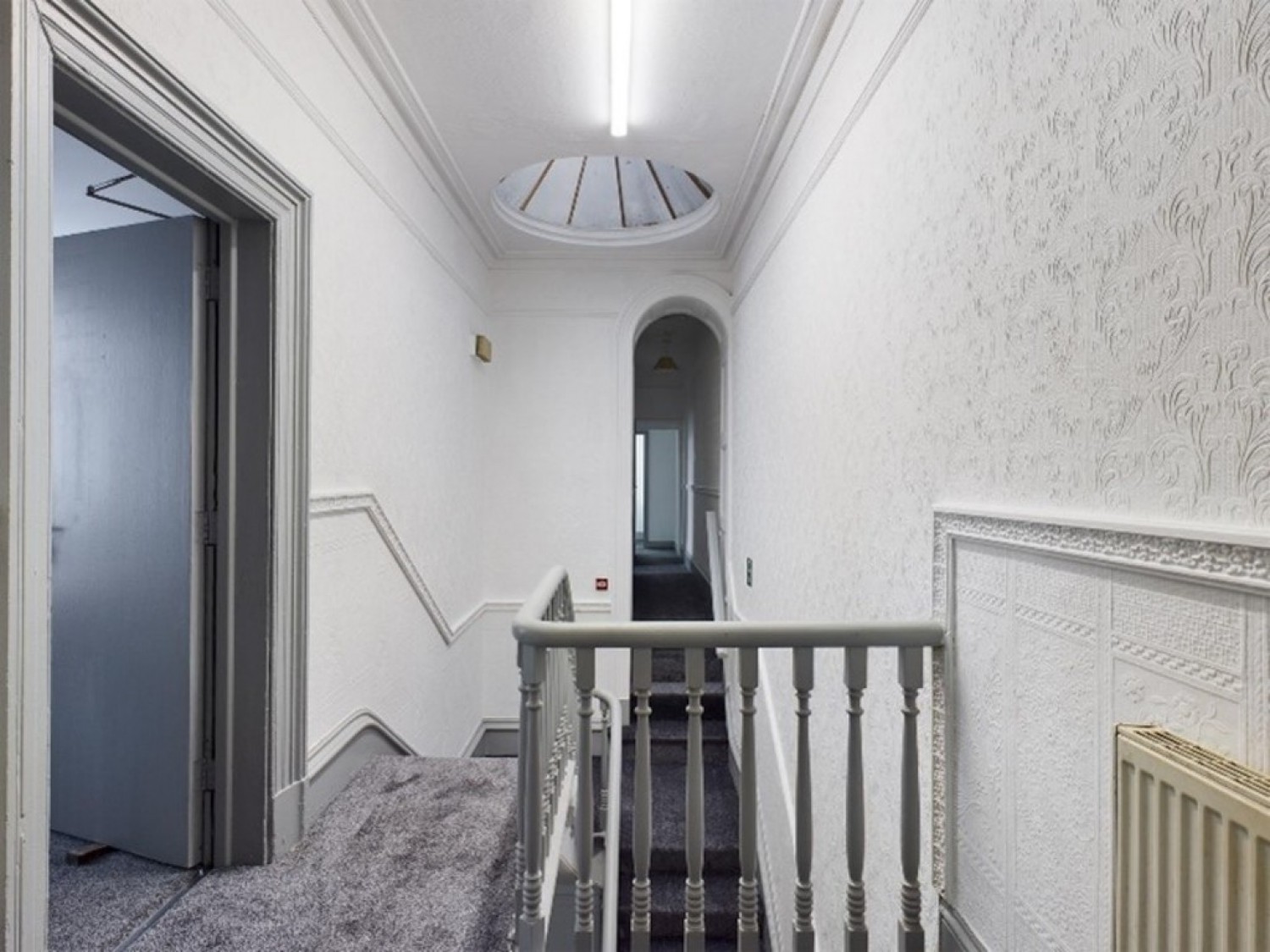 6 bedroom House in Carlton Road