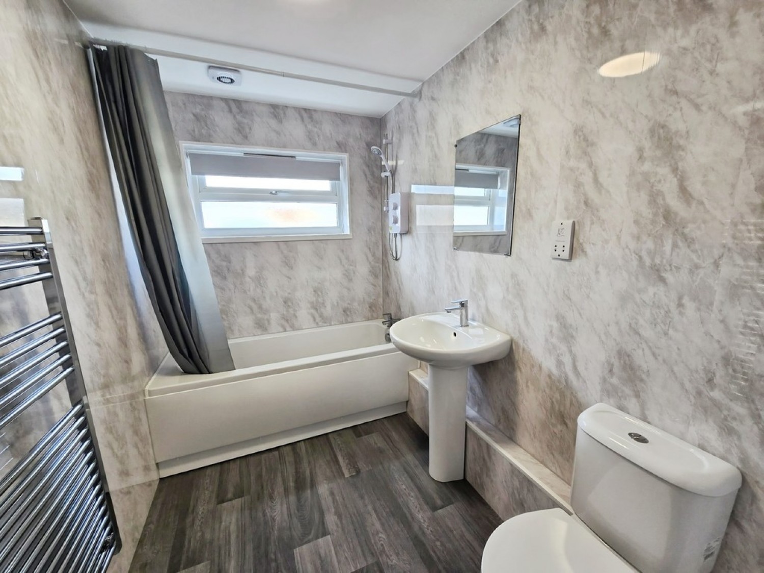 3 bedroom Flat for Letting St Thomas Centre