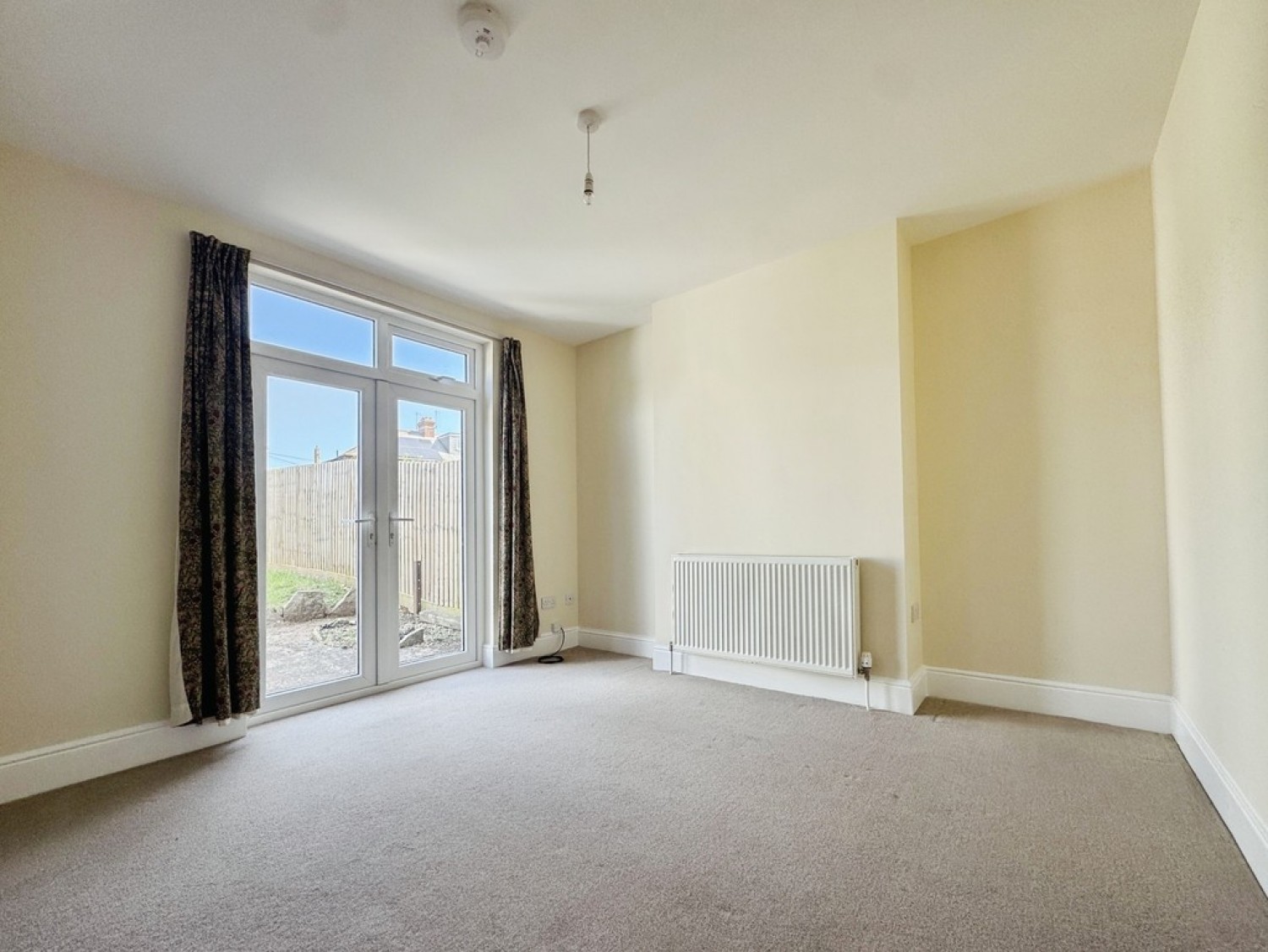 3 bedroom House for Letting Chard Road