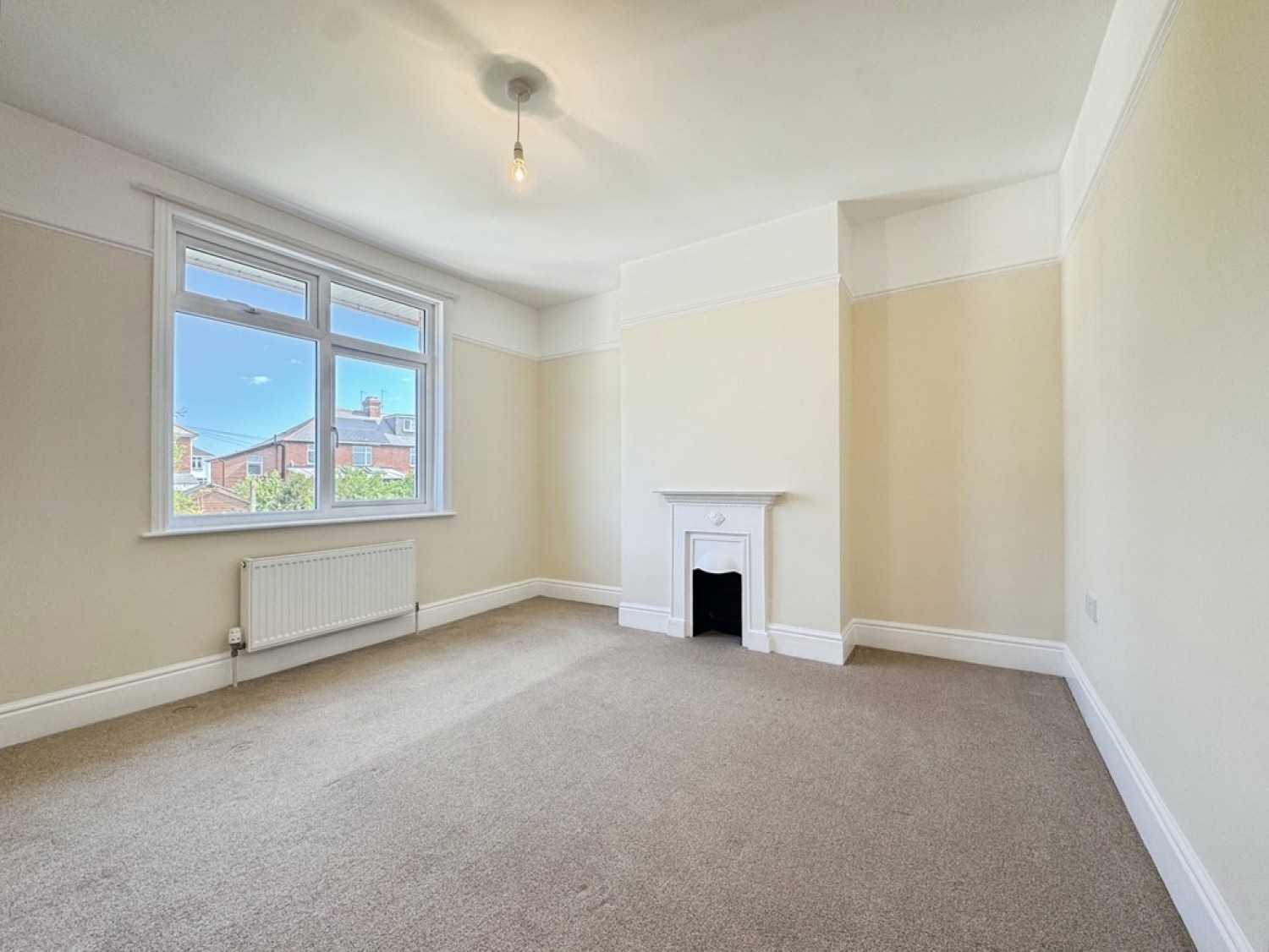 3 bedroom House for Letting Chard Road