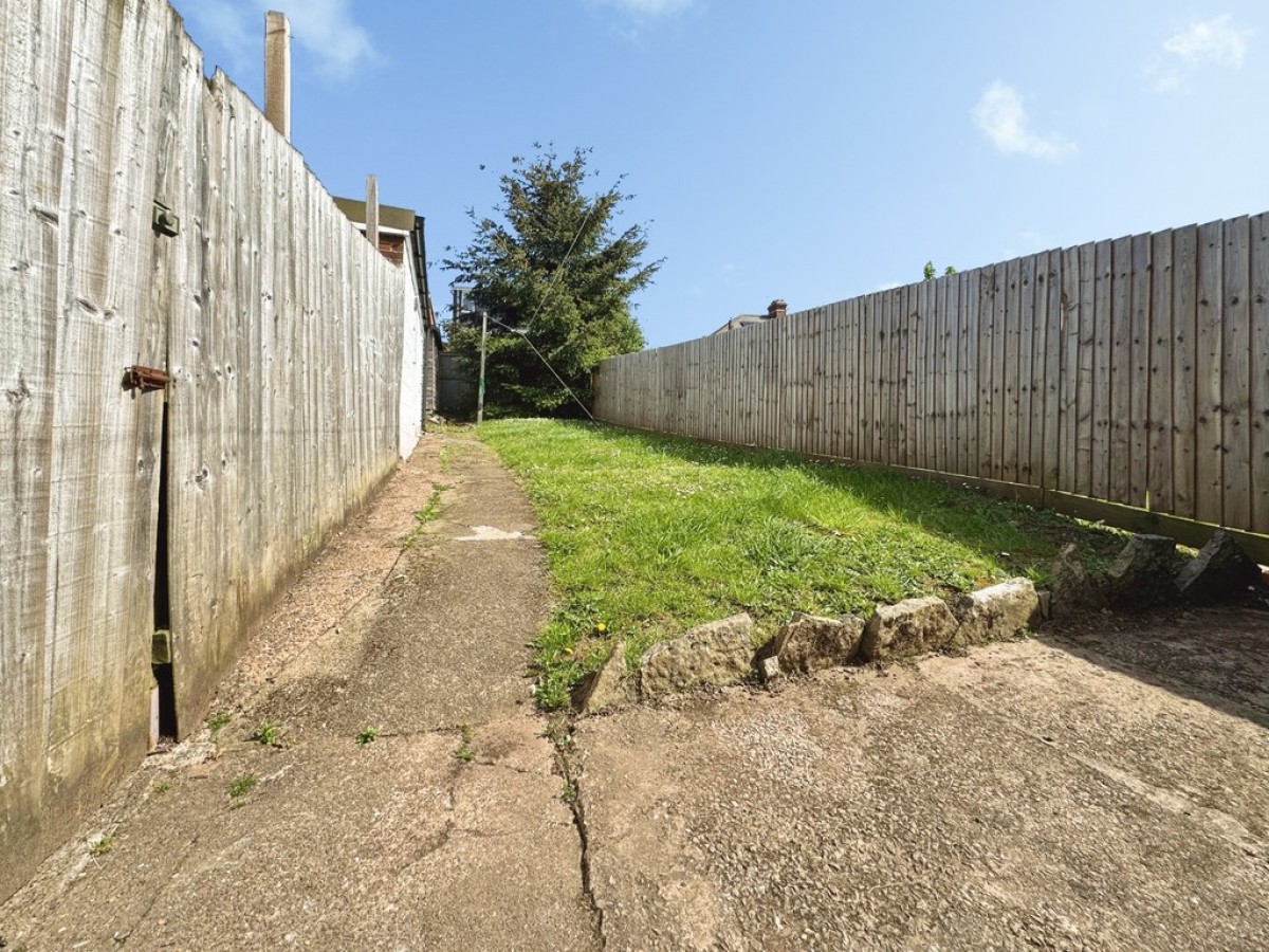 Chard Road