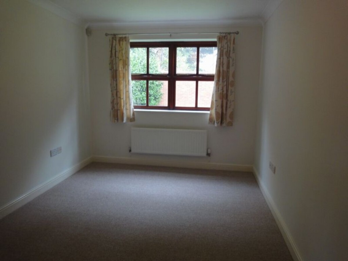 Swan Court