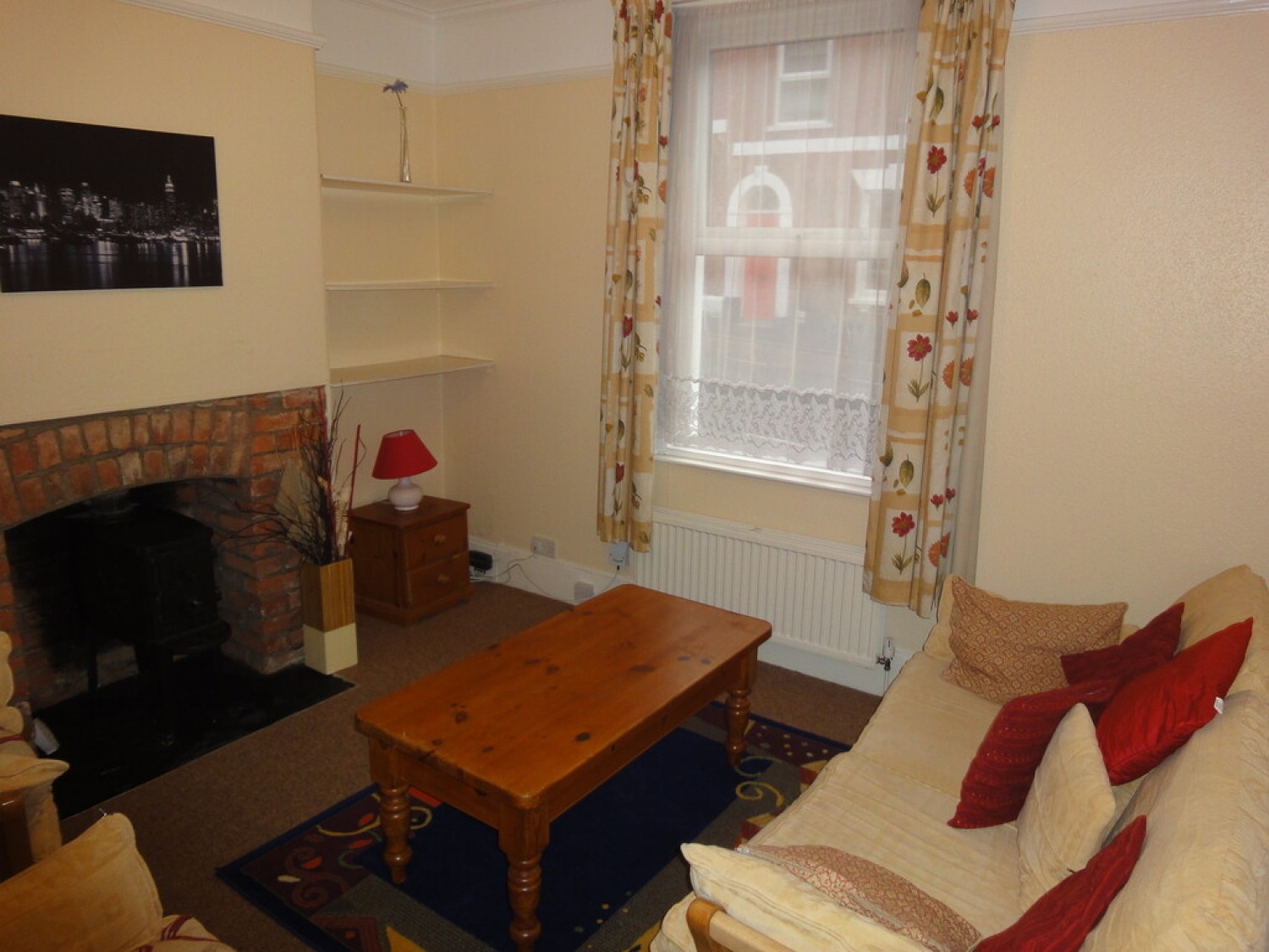 4 bedroom House of Multiple Occupation for Letting Victoria Street