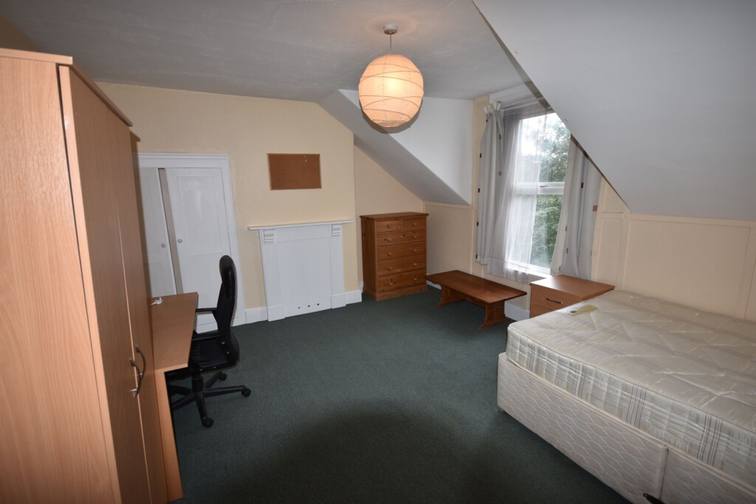 6 bedroom House for Letting Hillsborough Avenue