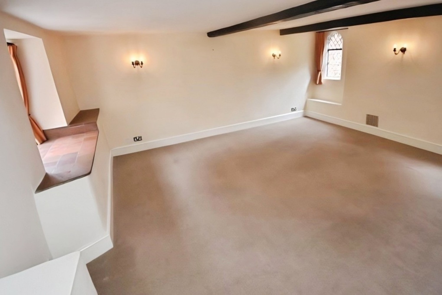 2 bedroom House for Letting Wynards