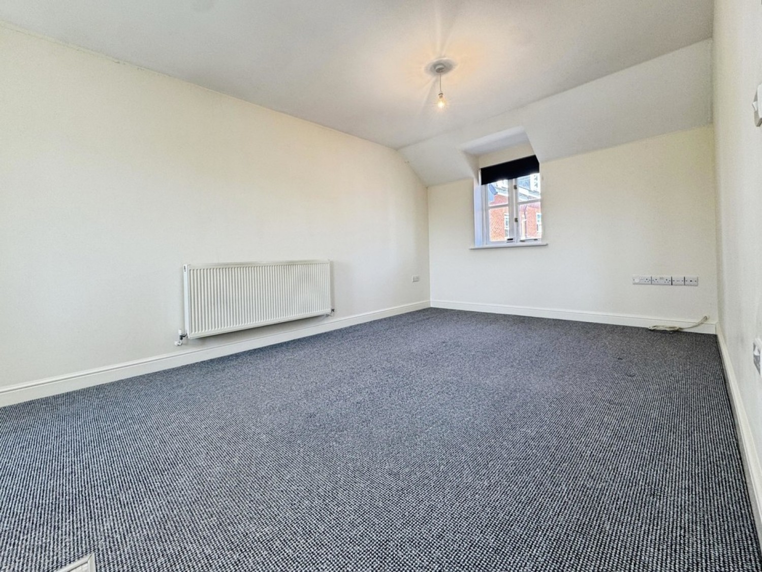 2 bedroom Flat for Letting Sivell Place