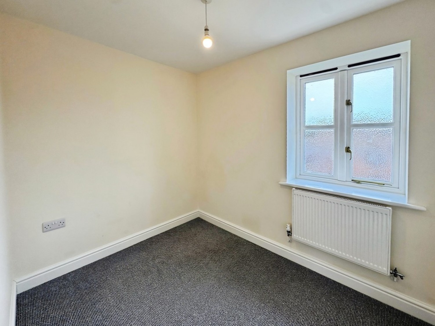 2 bedroom Flat for Letting Sivell Place