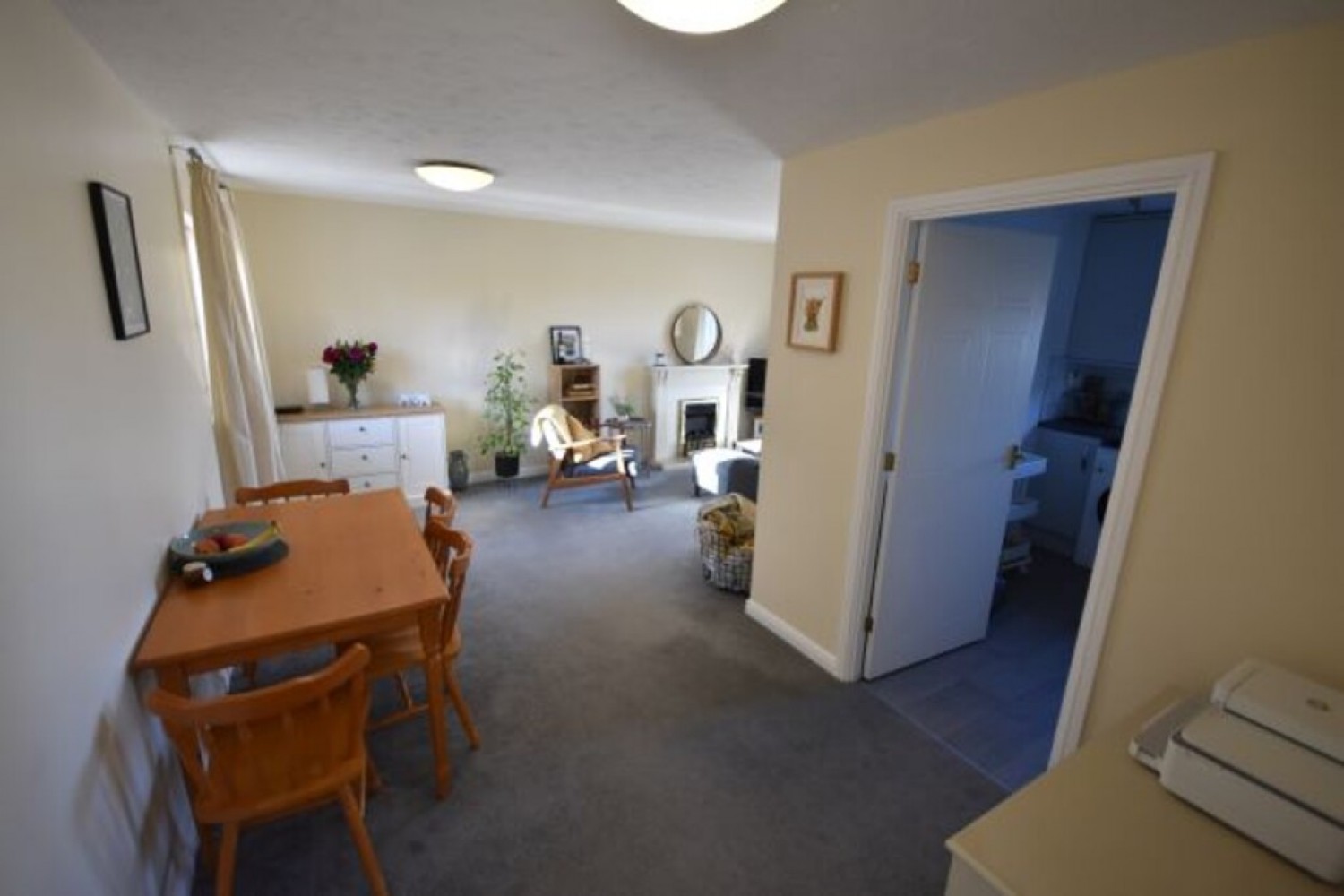 2 bedroom Flat for Letting Powlesland Road