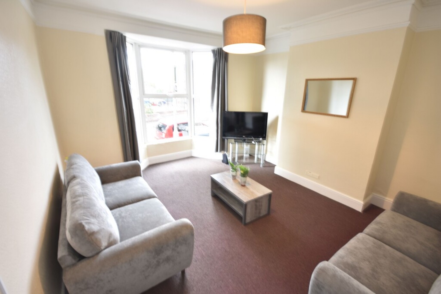 6 bedroom House for Letting Old Tiverton Road