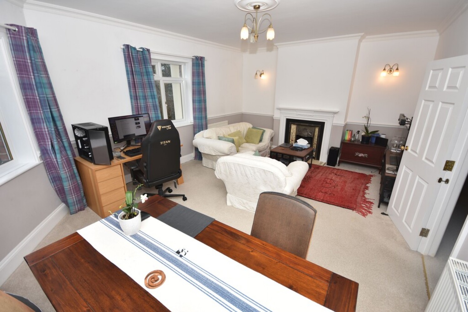 2 bedroom Flat for Letting Lower Argyll Road