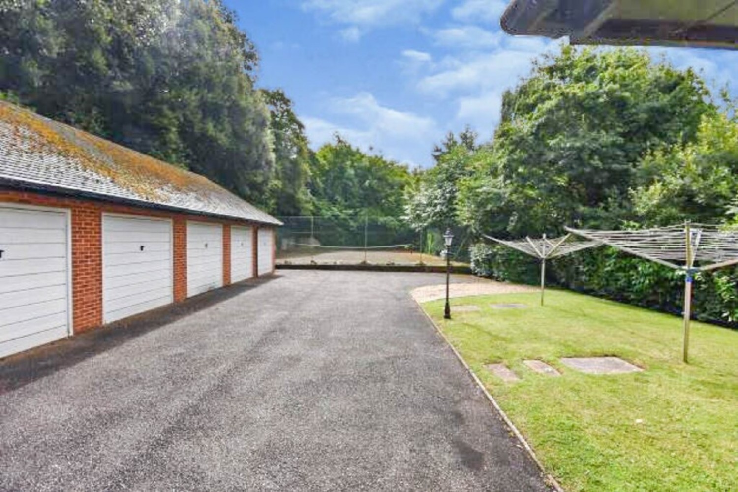 2 bedroom Flat for Letting Lower Argyll Road