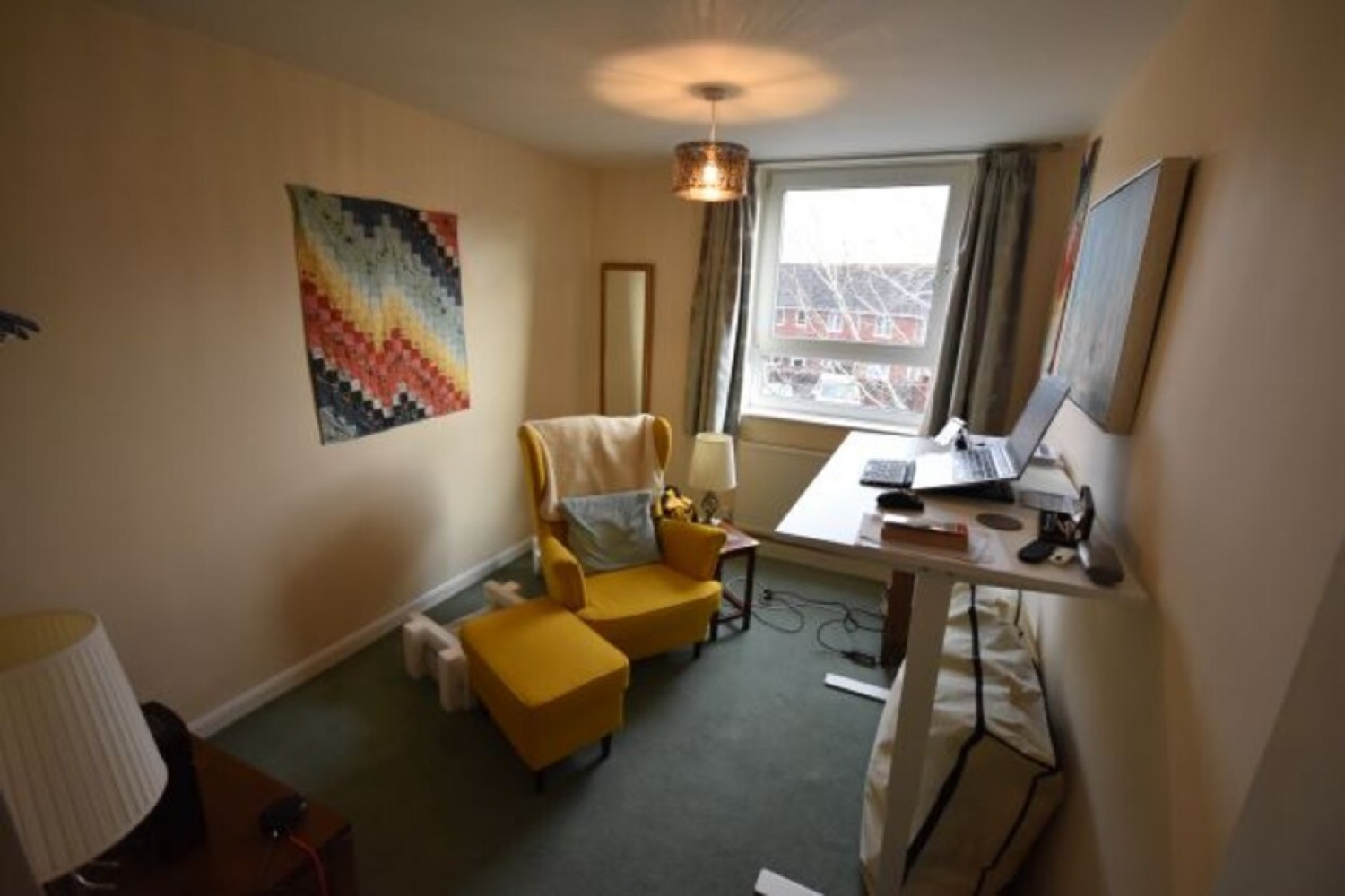 2 bedroom Flat for Letting Church Road