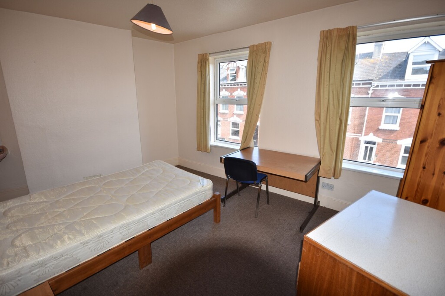 5 bedroom House for Letting Culverland Road