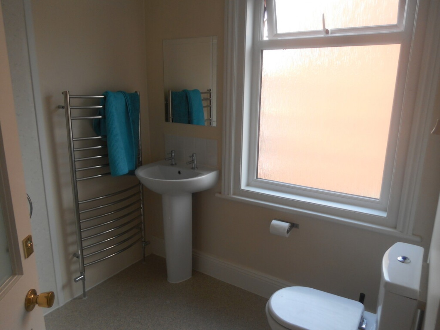 1 bedroom House for Letting Elmside