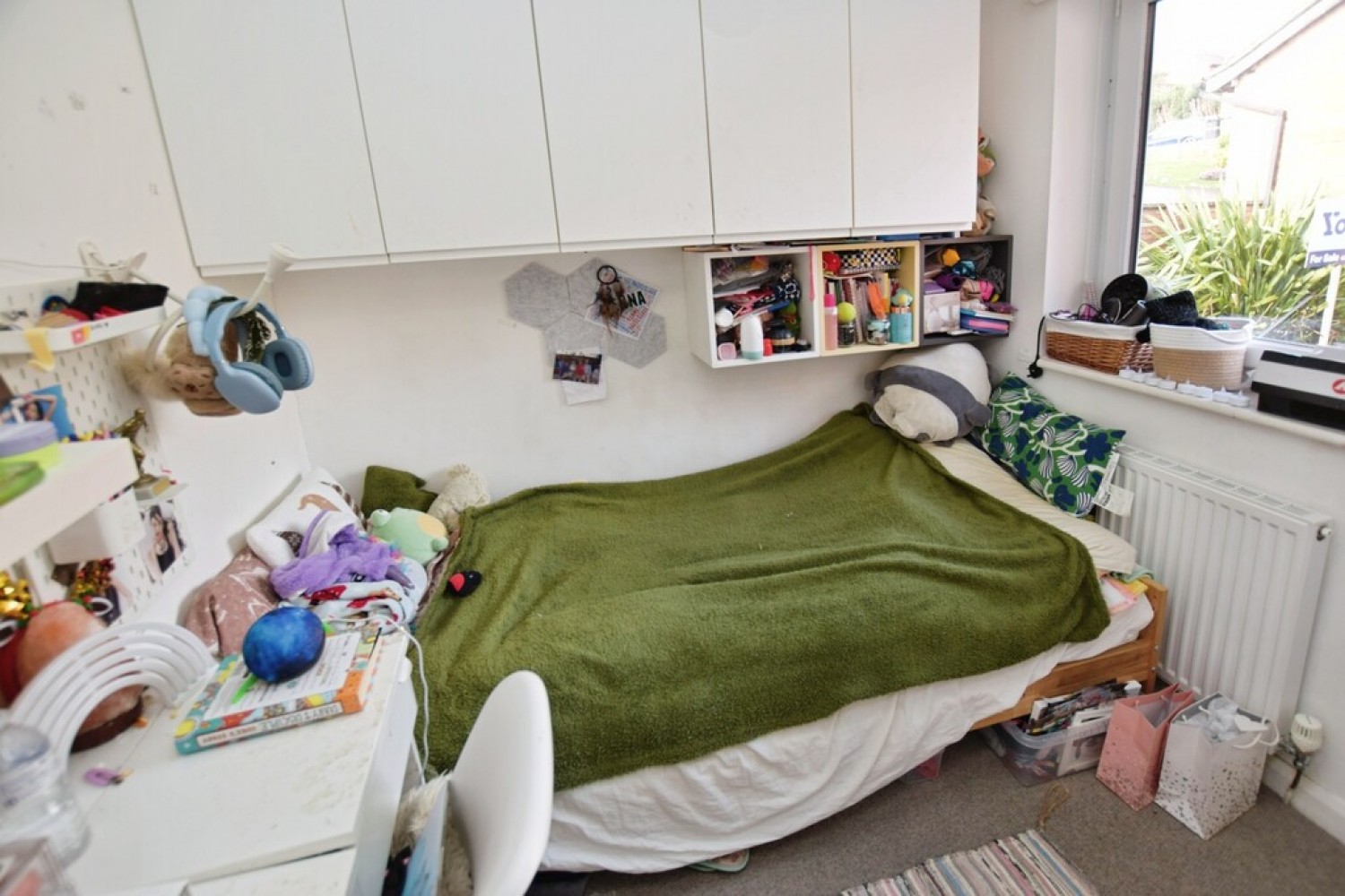 3 bedroom House for Sale Plassey Close