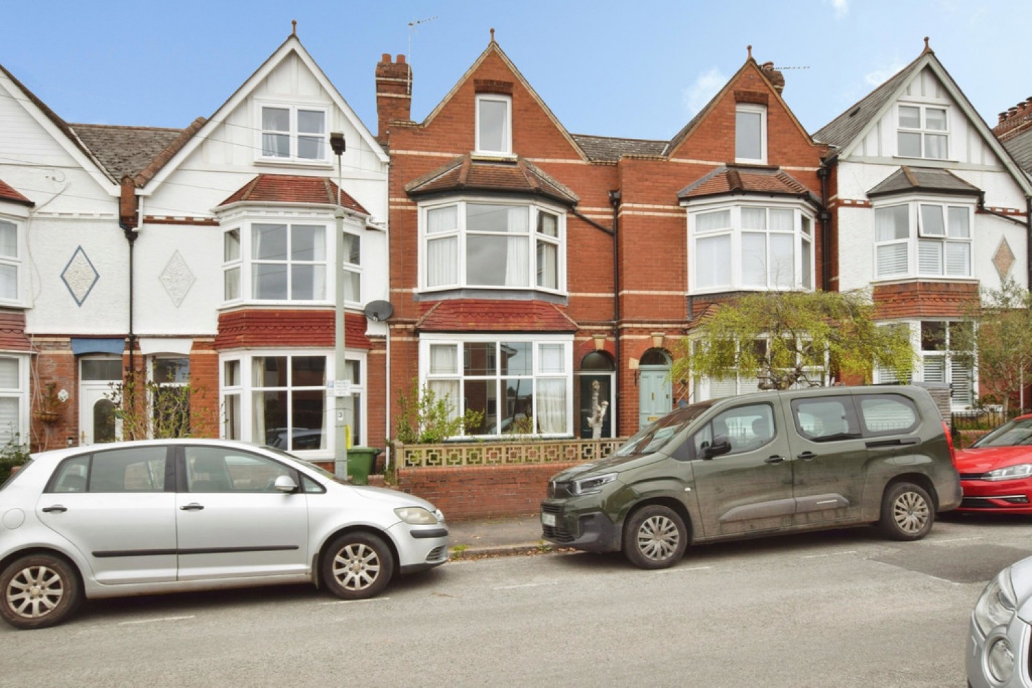 5 bedroom House for Sale Barnardo Road