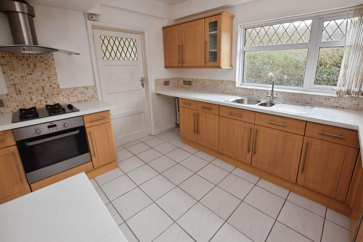 4 bedroom House for Sale Thackeray Road