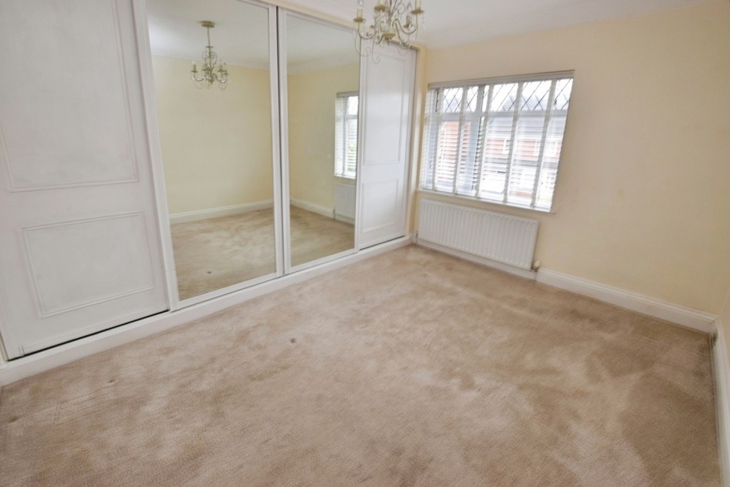 4 bedroom House for Sale Thackeray Road