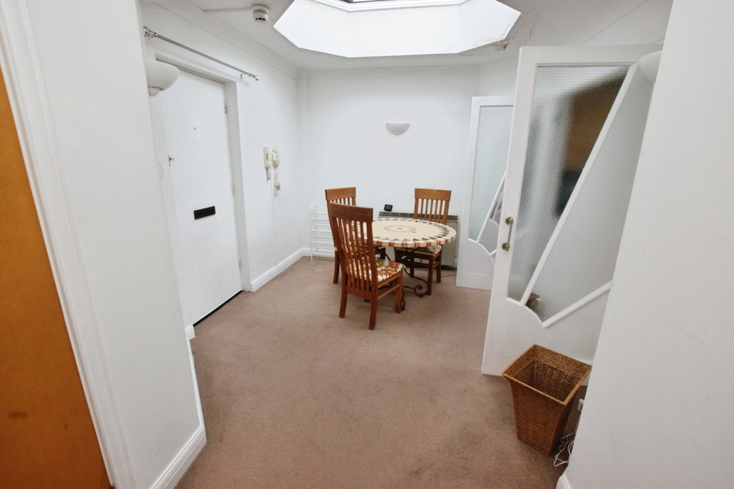 2 bedroom Flat for Sale 145-147 Fore Street