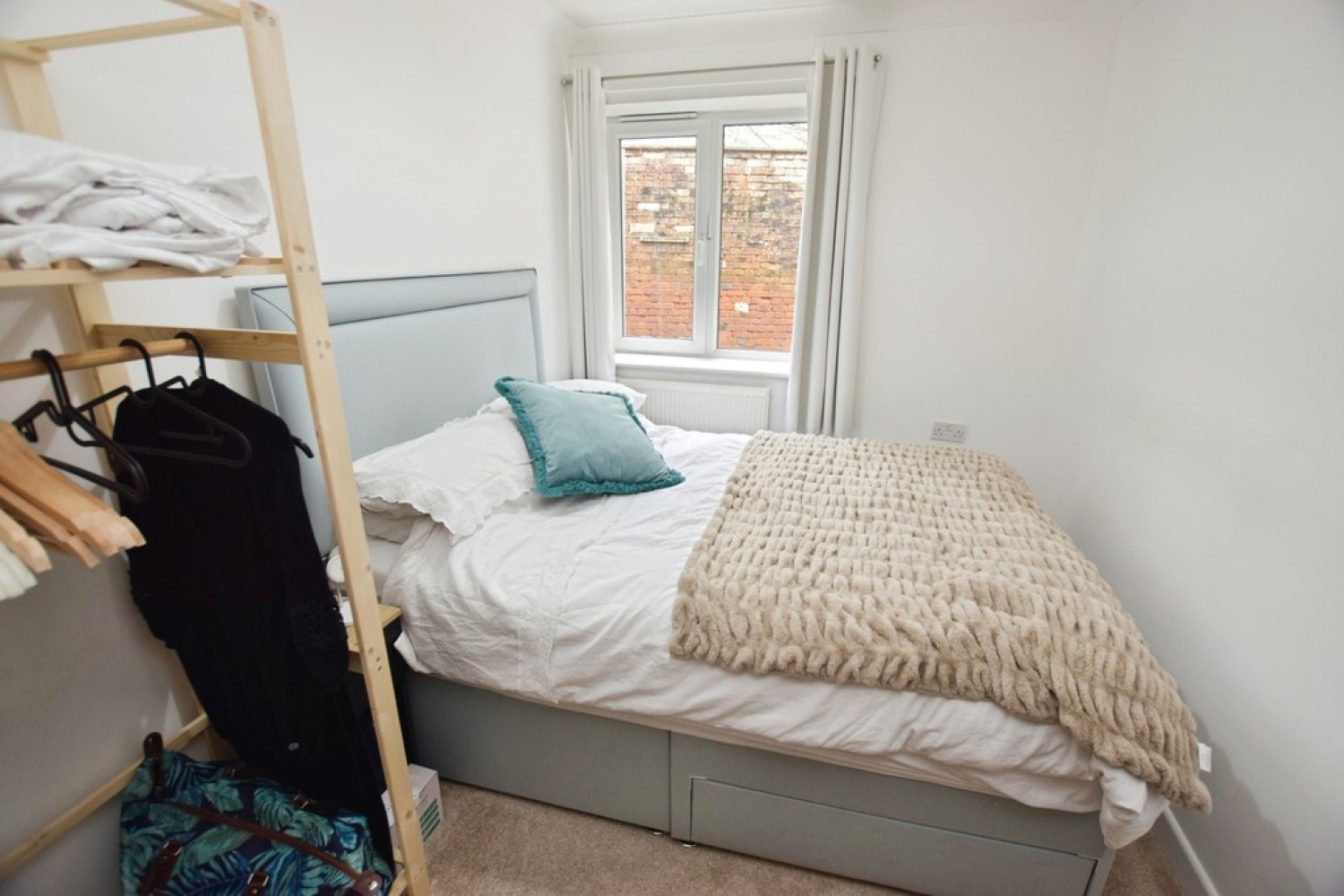 2 bedroom Flat for Sale Prospect Place