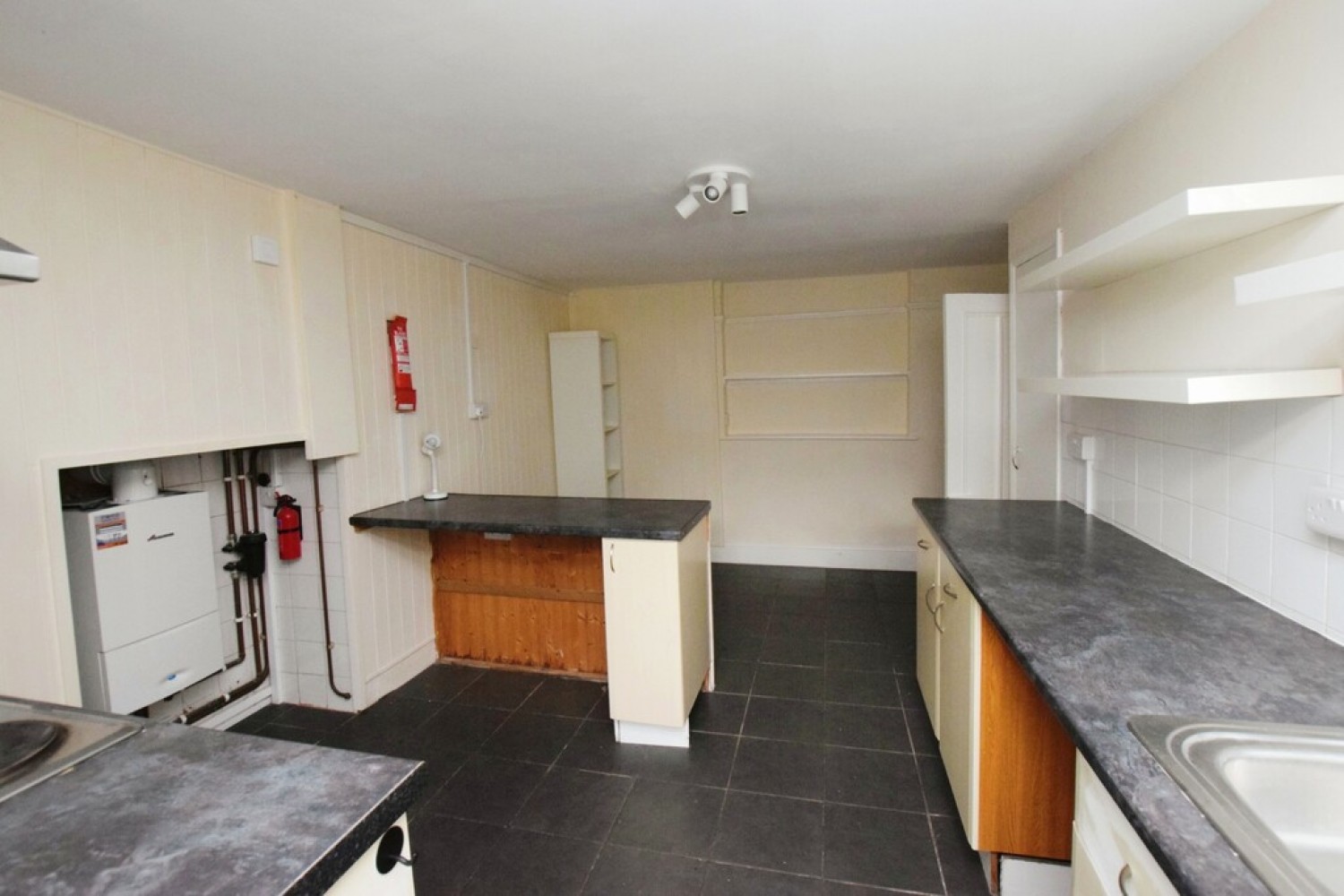 3 bedroom Flat for Sale Heavitree Park