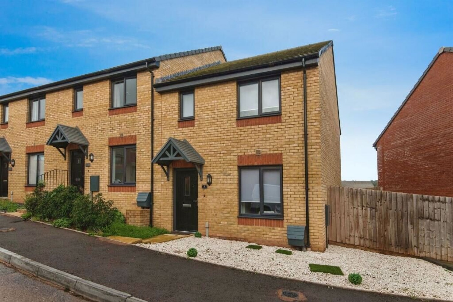 3 bedroom House for Sale Viking Grove