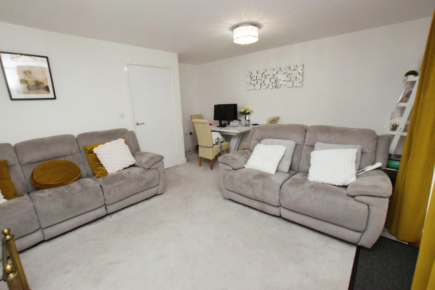 3 bedroom House for Sale Viking Grove