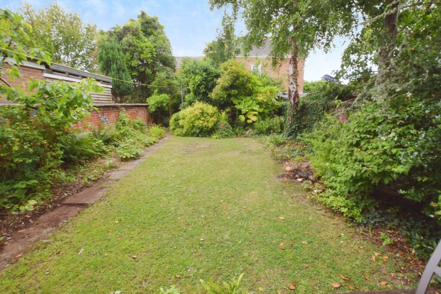 6 bedroom House for Sale Princes Square
