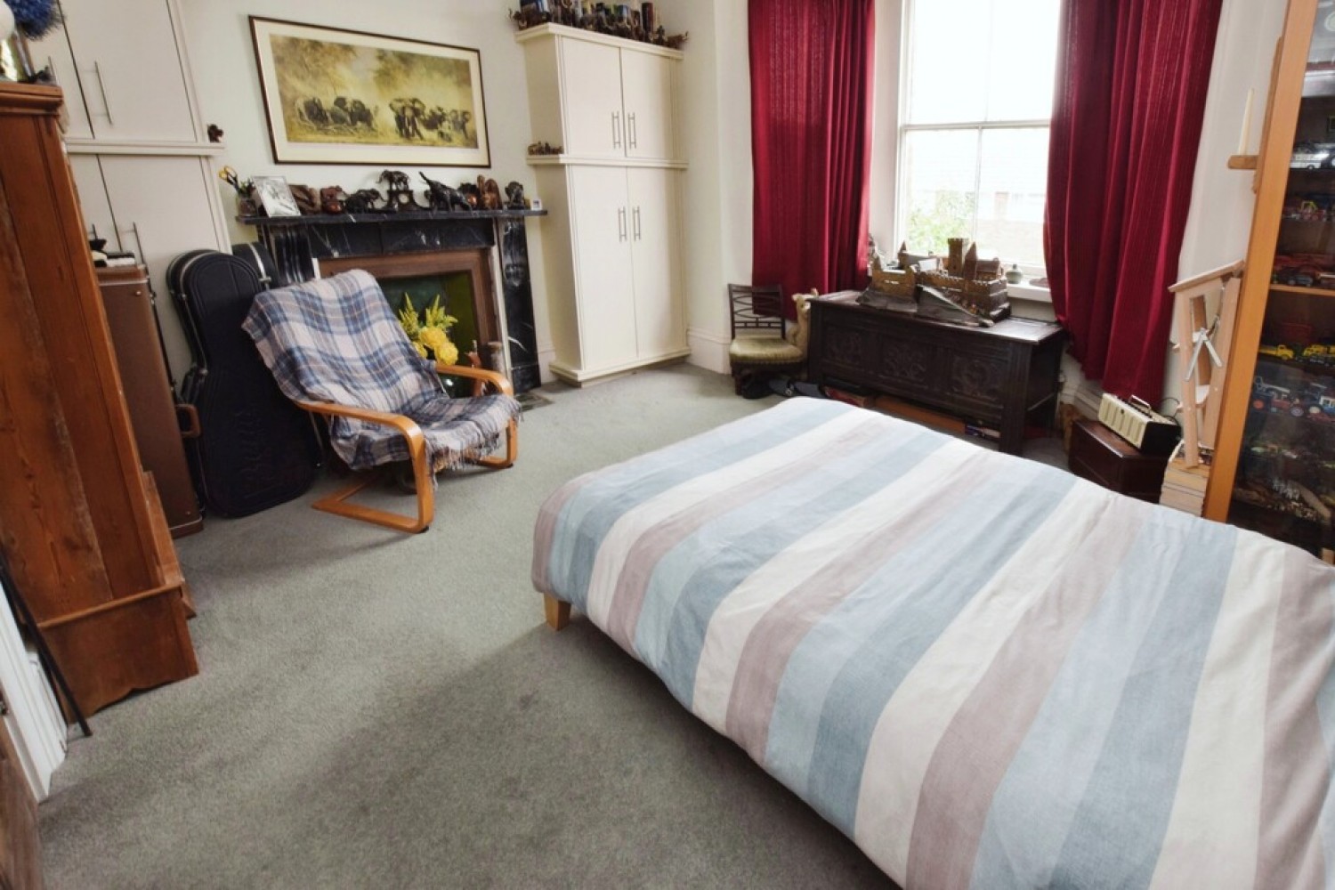 6 bedroom House for Sale Princes Square