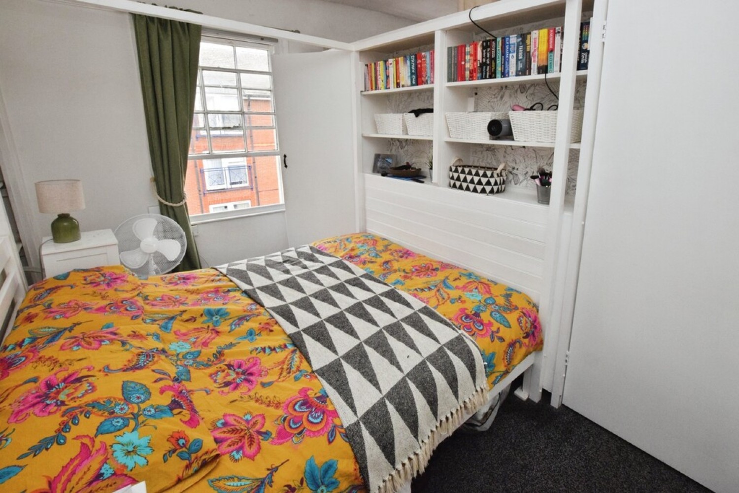 1 bedroom Flat for Sale Longbrook Terrace