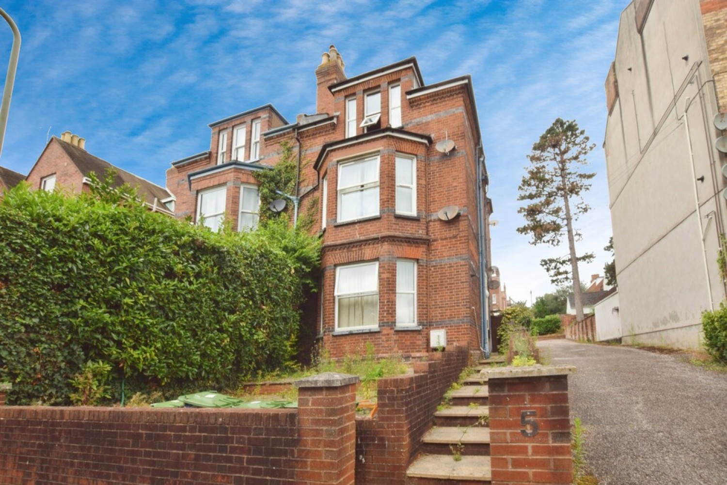 1 bedroom Flat for Sale Blackall Road