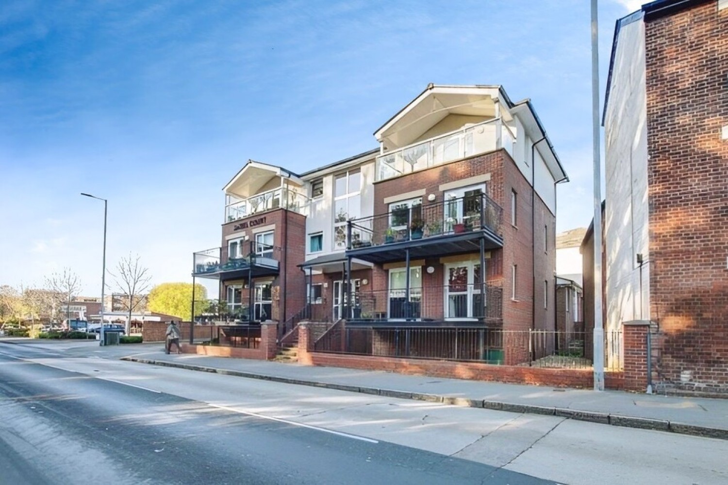 1 bedroom Flat for Sale Cowick Street