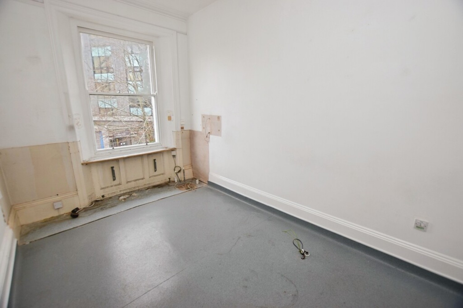 7 bedroom House for Sale 10 New North Road