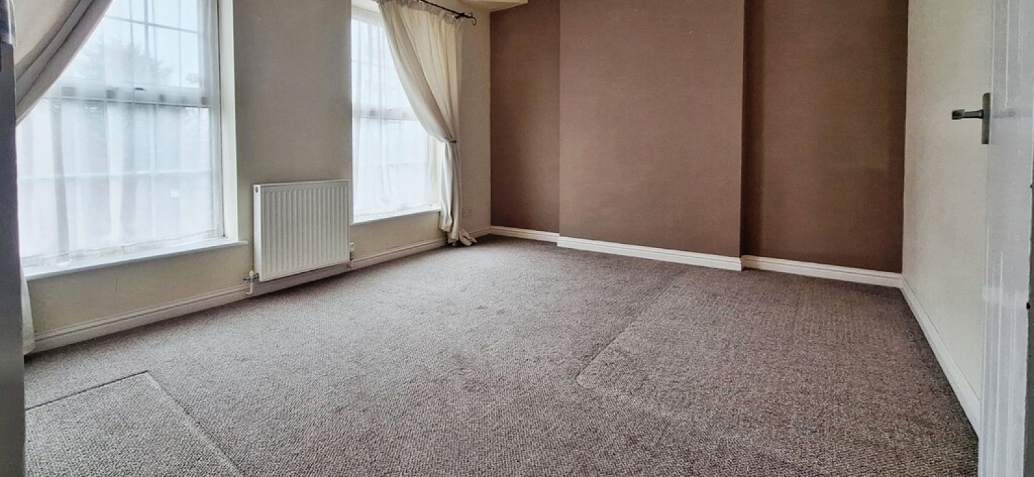 1 bedroom Flat for Sale Castle Mount