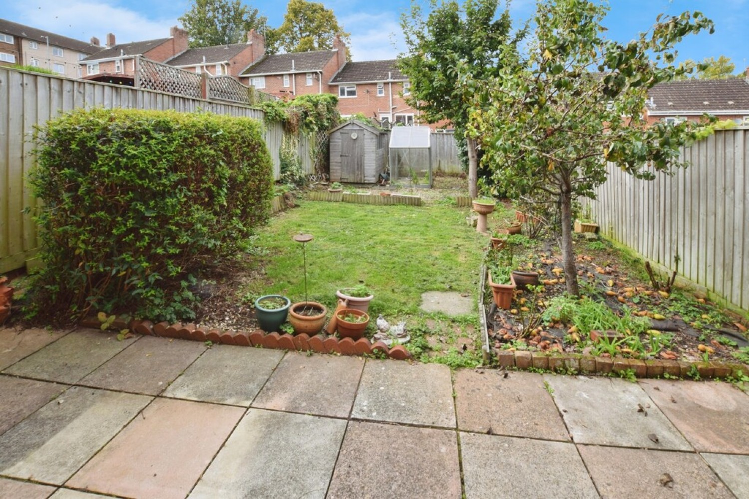 3 bedroom House for Sale Hillyfield Road