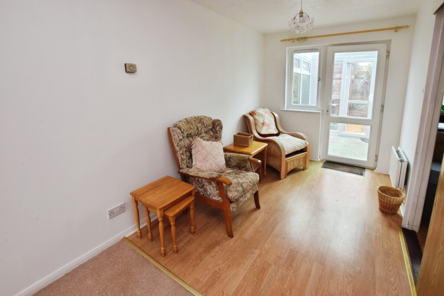 2 bedroom House for Sale Chantry Meadow