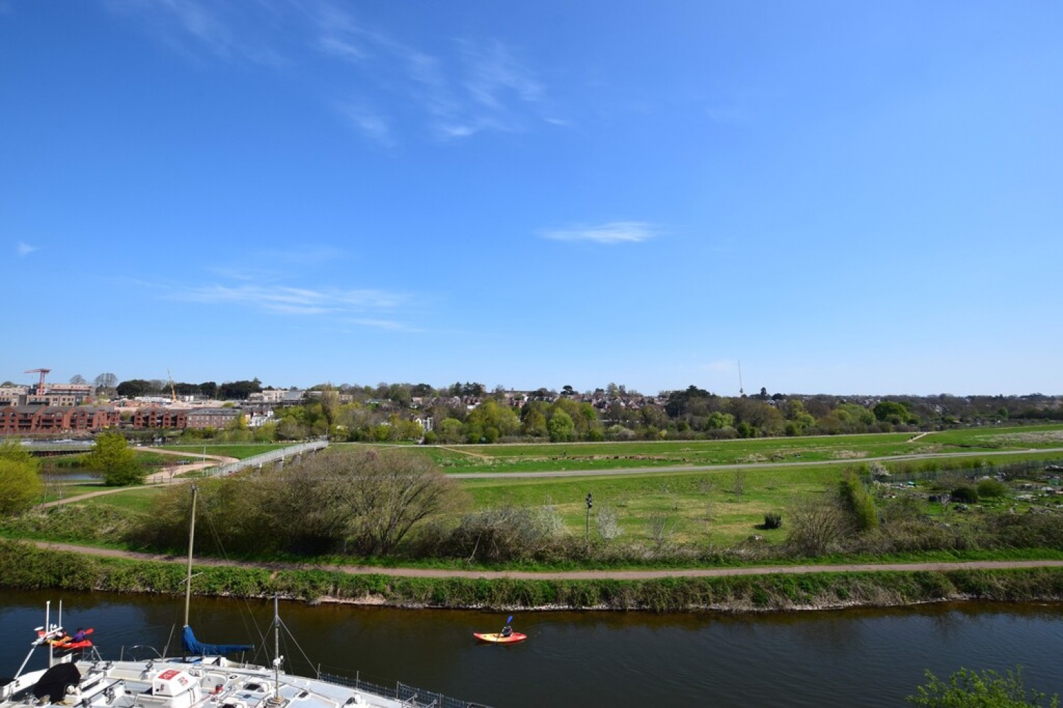 3 bedroom Flat for Sale Gabriels Wharf, Water Lane