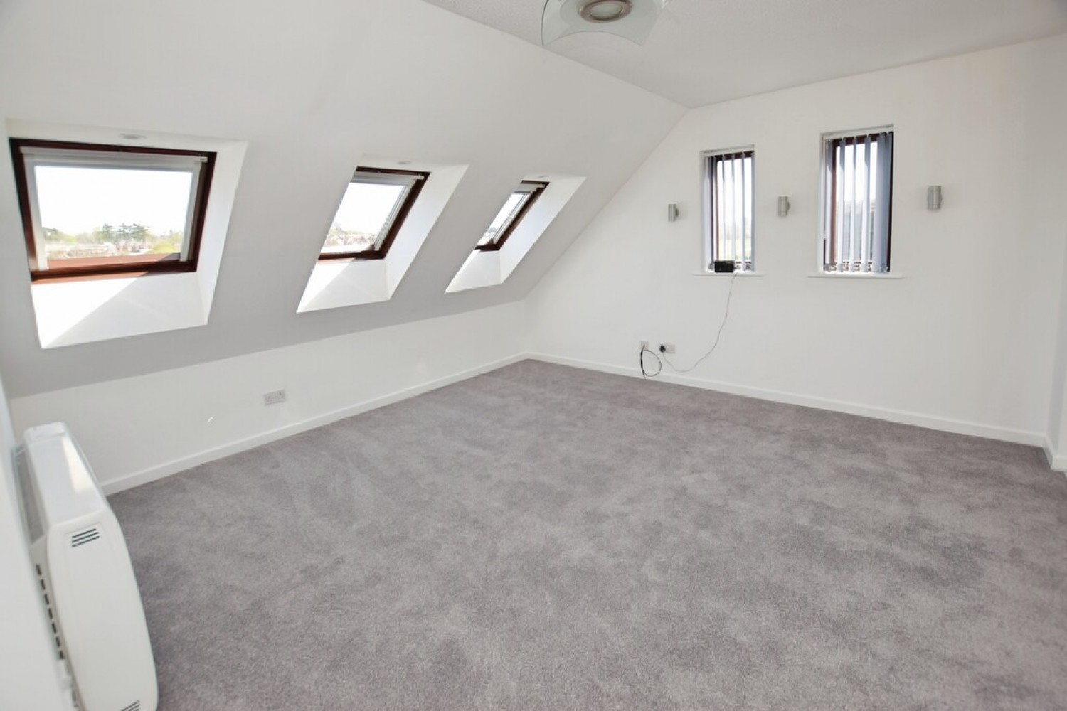 3 bedroom Flat for Sale Gabriels Wharf, Water Lane