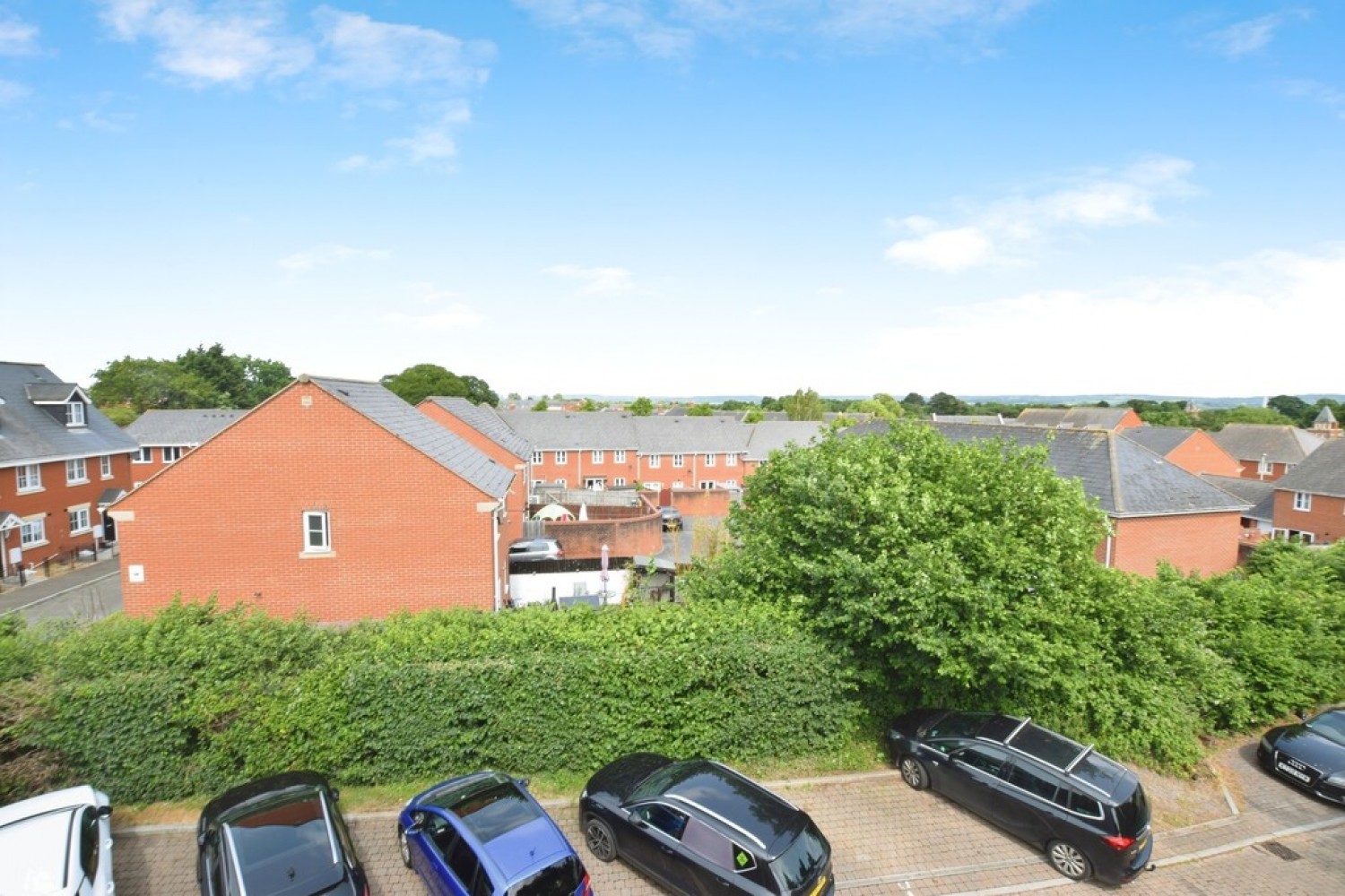 2 bedroom Flat for Sale Russell Walk