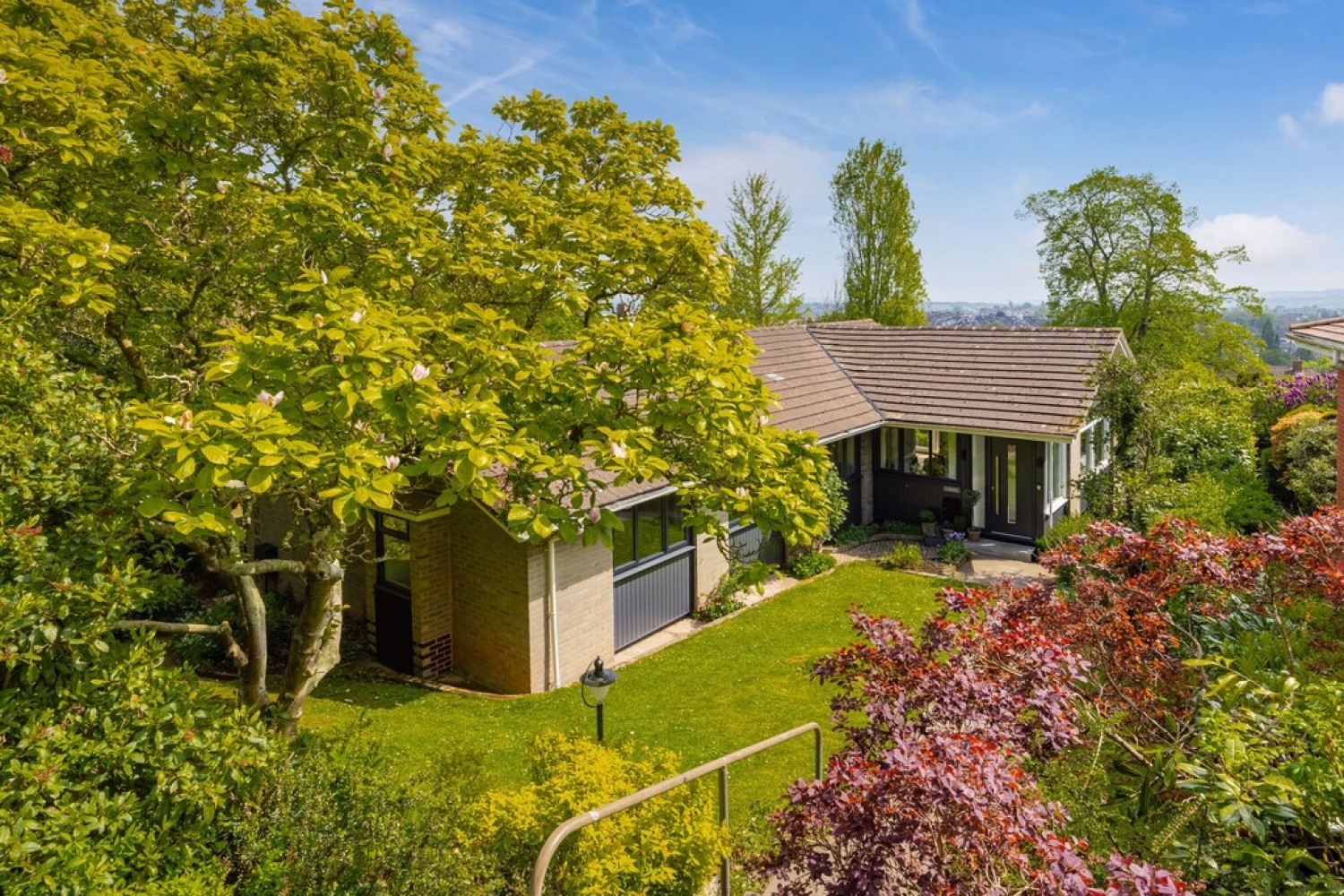 5 bedroom Bungalow for Sale Beech Avenue