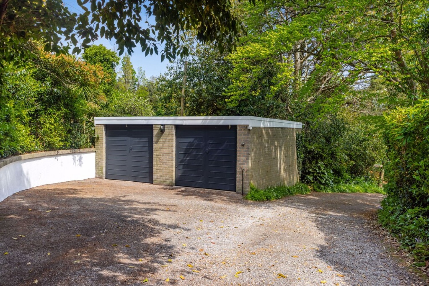 5 bedroom Bungalow for Sale Beech Avenue