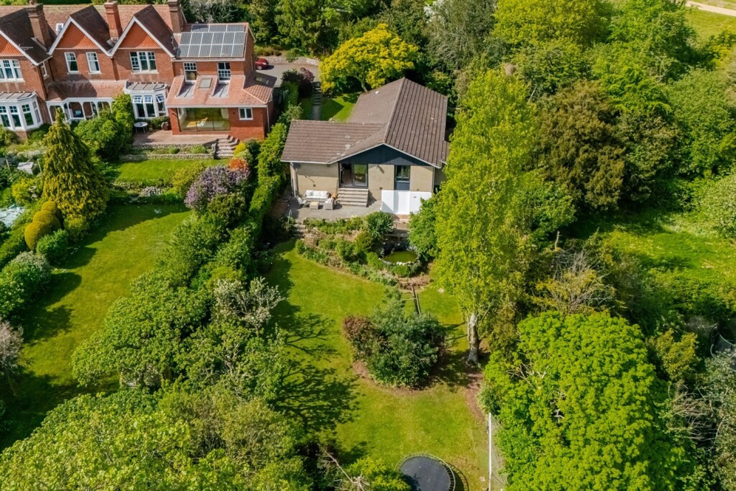 5 bedroom Bungalow for Sale Beech Avenue