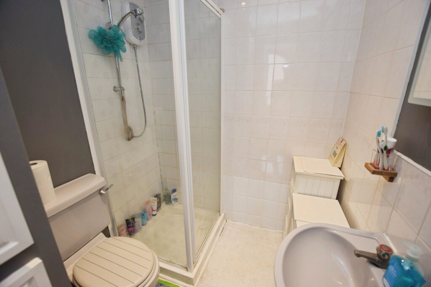 2 bedroom Flat for Sale Queens Road