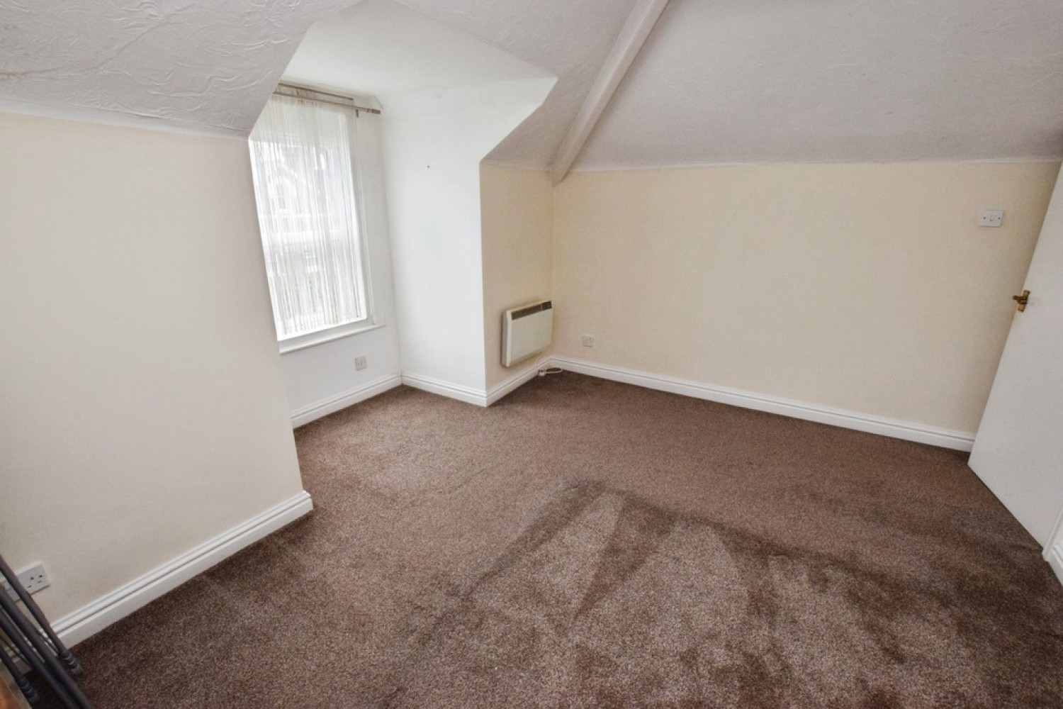 2 bedroom Flat for Sale Queens Road