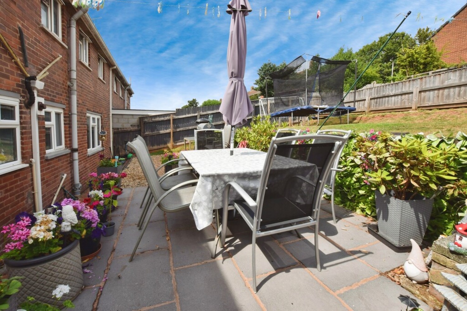 2 bedroom Flat for Sale Leypark Road