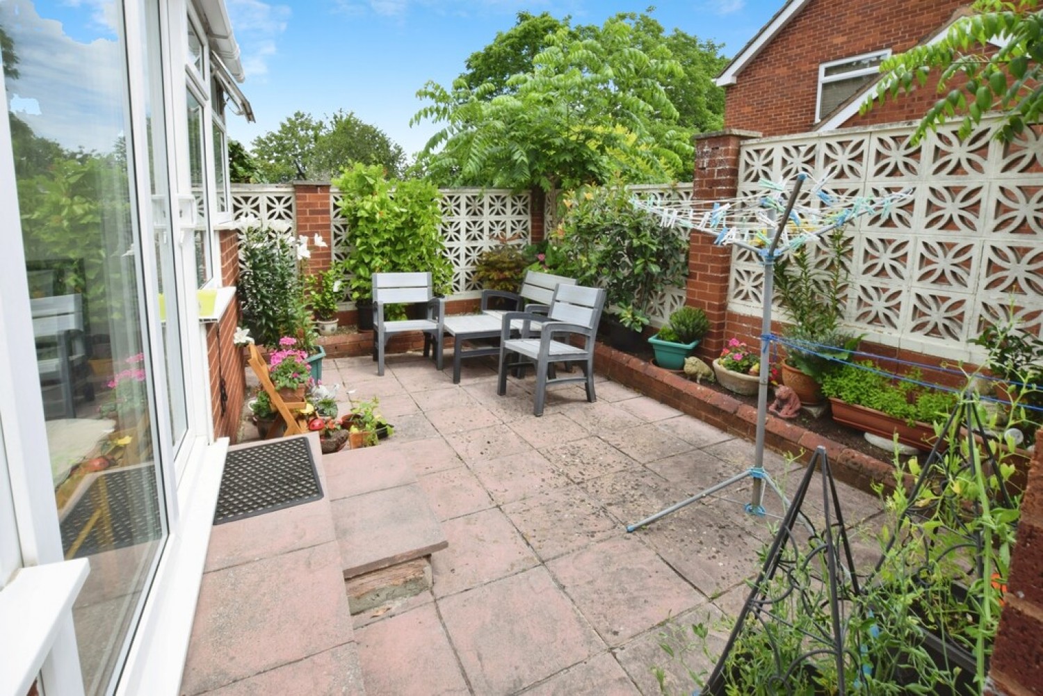 3 bedroom House for Sale Woodbury View