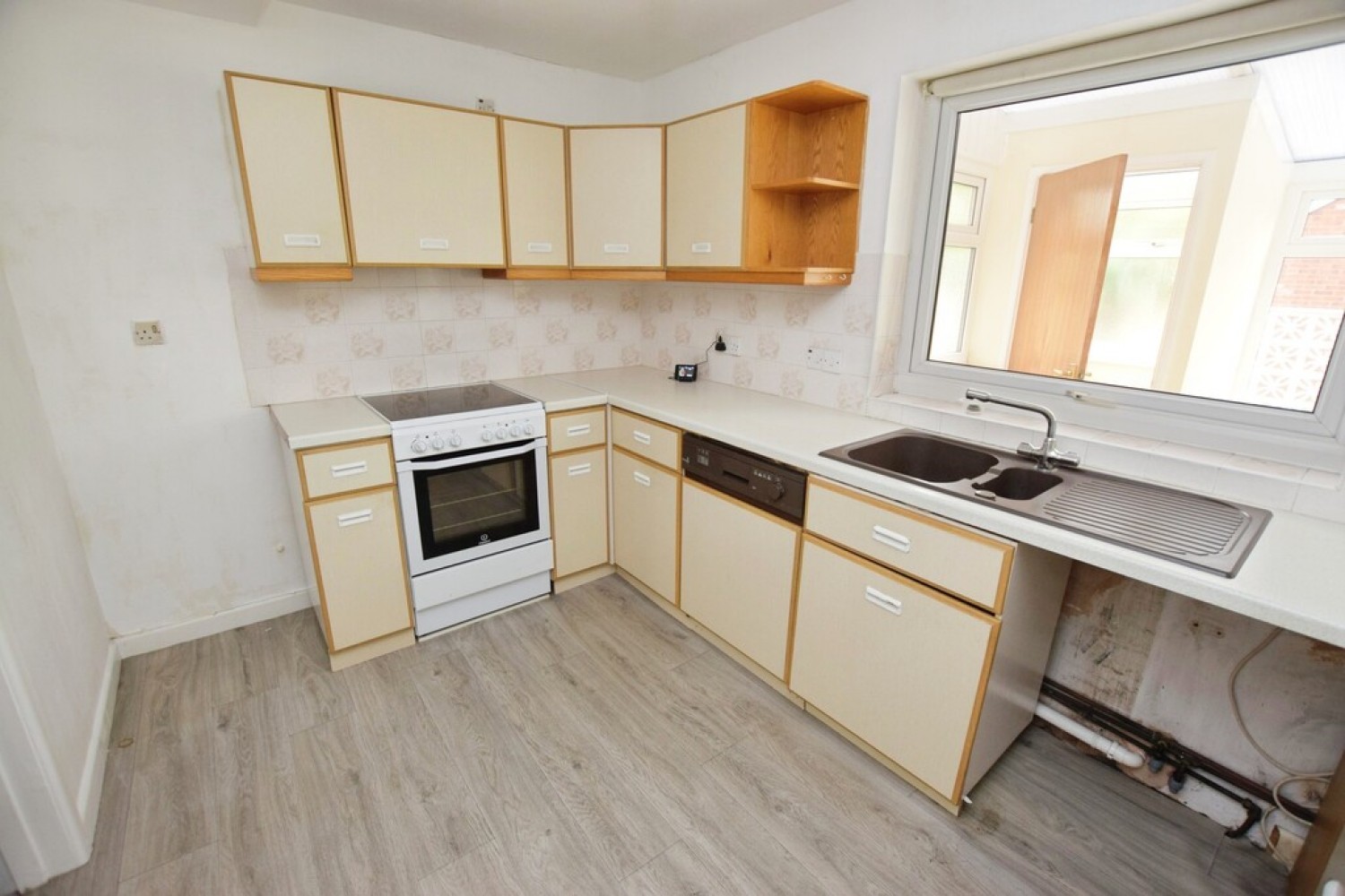 3 bedroom House for Sale Woodbury View