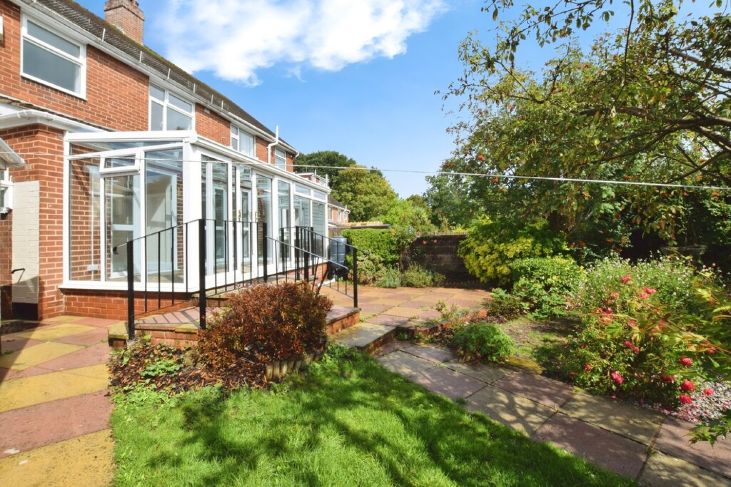 3 bedroom House for Sale Hanover Close