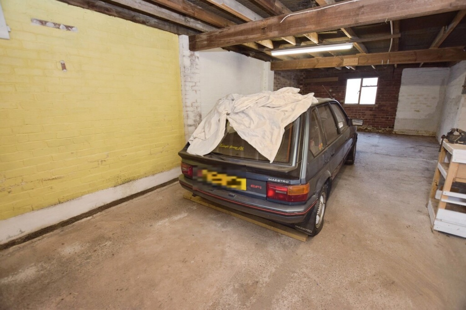 3 bedroom House for Sale Hanover Close