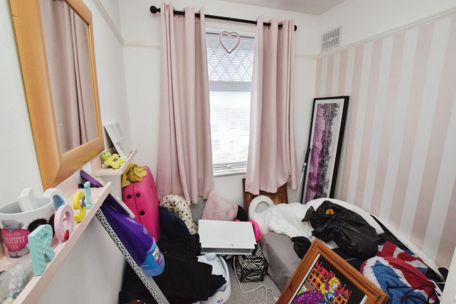 3 bedroom House for Sale Broadway